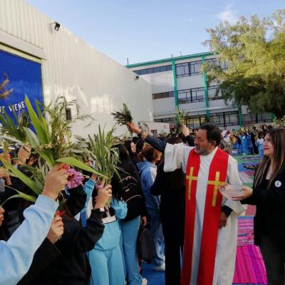 Domingo De Ramos 14